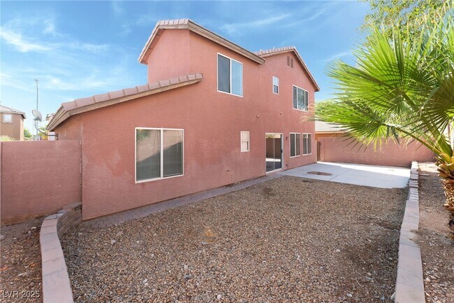 Building Photo - 5321 N Santa Fe Heights St