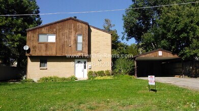 Building Photo - NO DEPOSIT option available for qualified ...