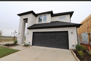 Building Photo - 701 Harmony Trl