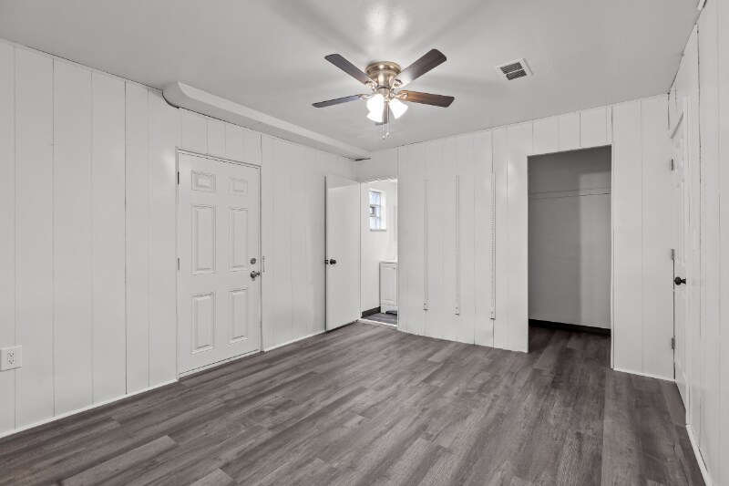 Building Photo - 851 Florence Ave