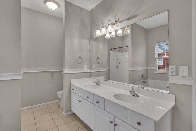 Building Photo - Spotless home for rent in sought after Fie...