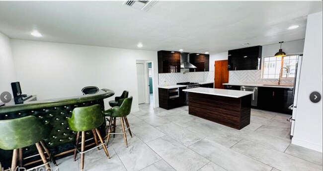 Building Photo - 2905 Mason Ave