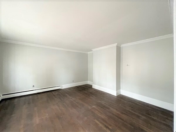 Building Photo - 177 E St