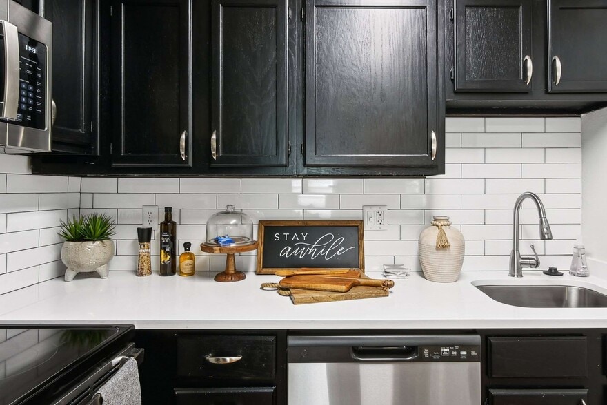 Primary Photo - Cortland Druid Hills