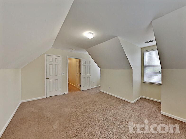 Building Photo - 2083 Prescott Way