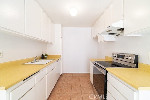 Building Photo - 17062 Colima Rd