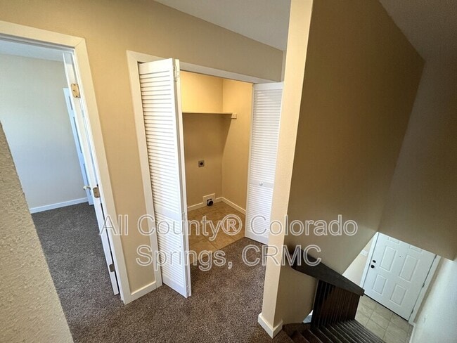 Building Photo - 3074 Starlight Cir