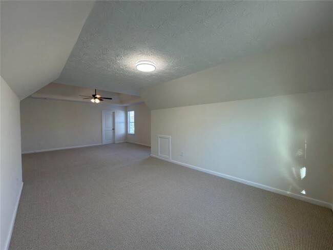 Building Photo - 2770 Austin Ridge Dr NE