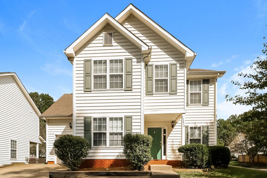 Primary Photo - 15214 Leslie Brooke Rd
