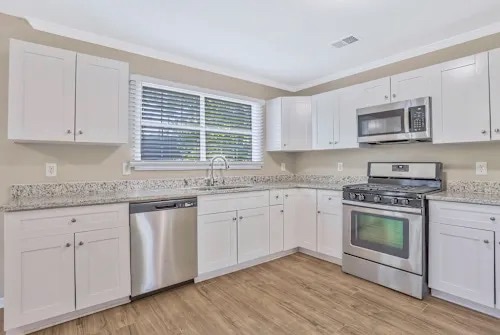 Building Photo - 1499 Prittston Farm Rd