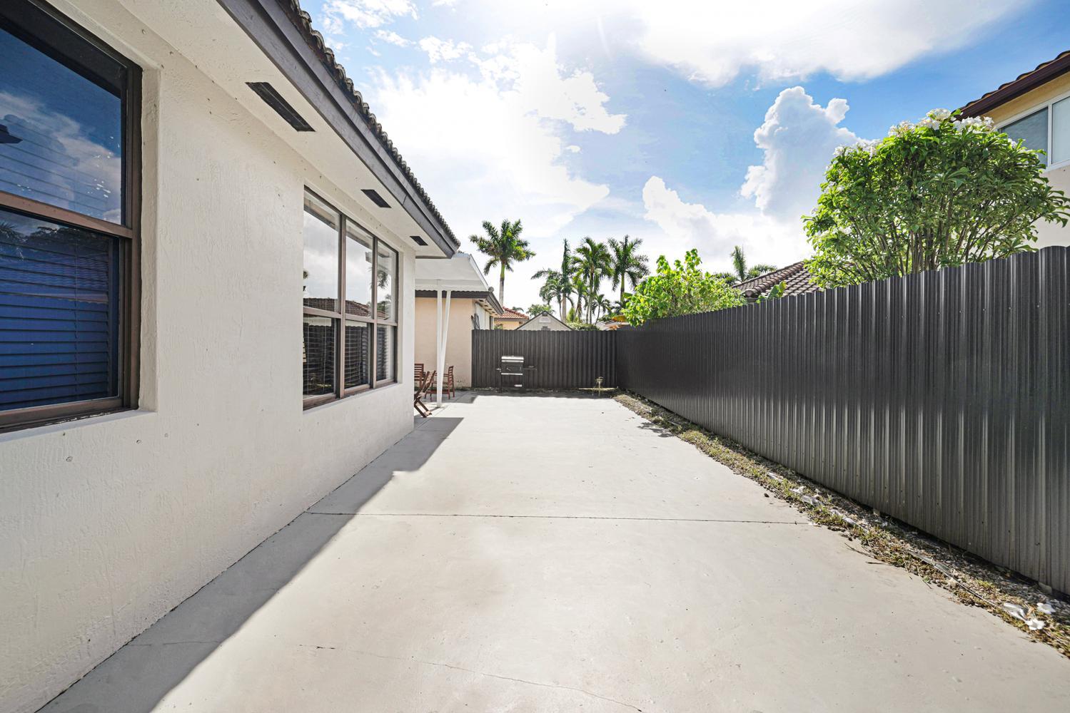 Building Photo - 16082 SW 68th Ter