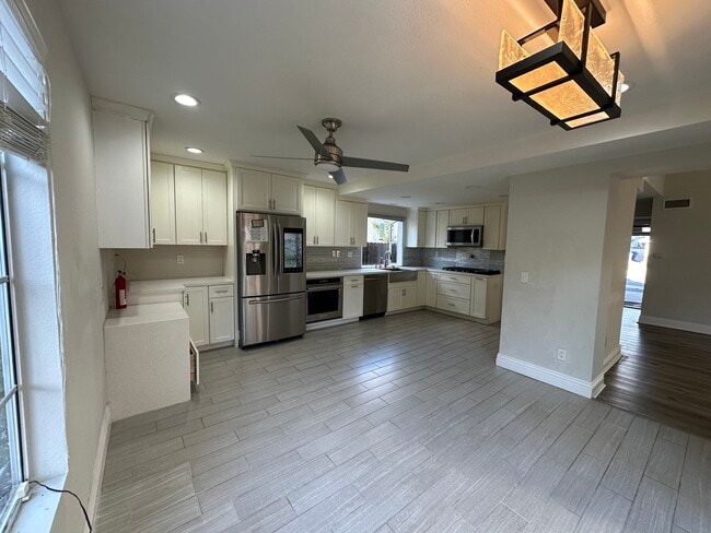 Building Photo - 14824 Gable Ridge Rd