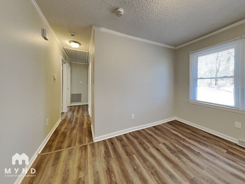 Building Photo - 7121 Riley Hill Rd