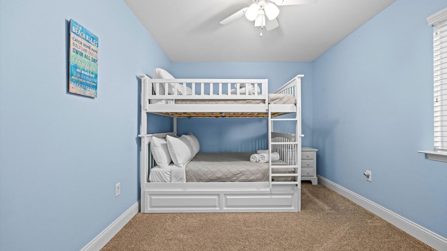 Building Photo - 814 Brighton Pl