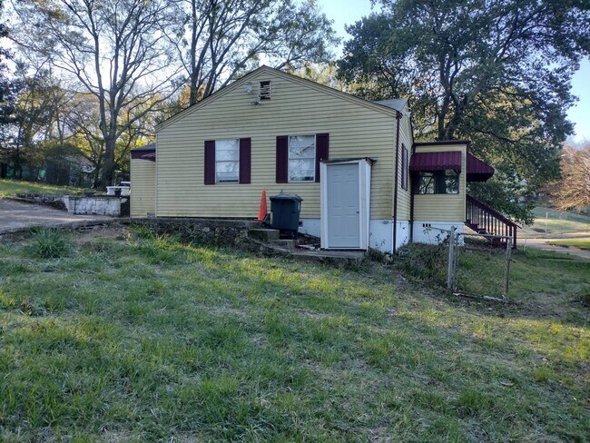 Building Photo - 5001 41st Way N