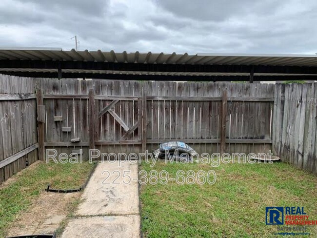 Building Photo - Townhome: Quail Hollow (25% OFF FIRST MONT...
