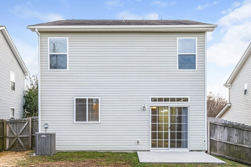 Building Photo - 125 Depot Ridge Rd