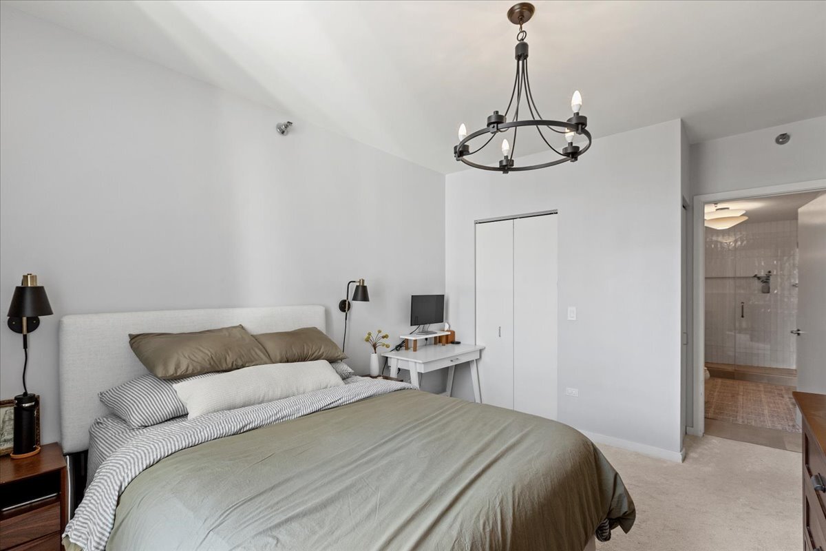 Building Photo - 330 W Grand Ave