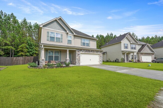 Building Photo - Spacious 4 Bedroom Home With Plenty of Space to Enjoy and Resort-style Amenities in Belmont Glen