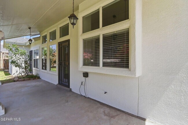 Building Photo - 7239 Desert Jewel Dr