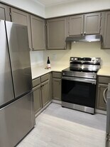 Building Photo - 1204 Whitney Ave