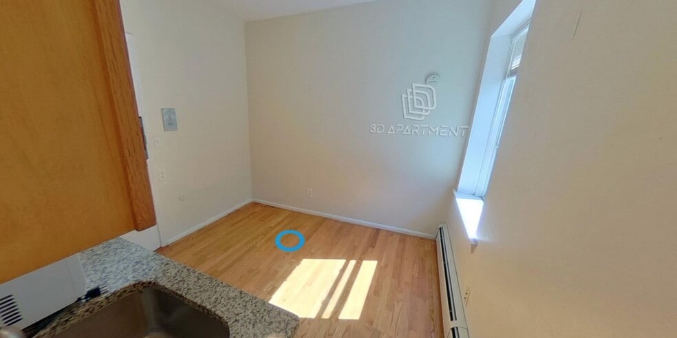 Building Photo - 10 Wait St