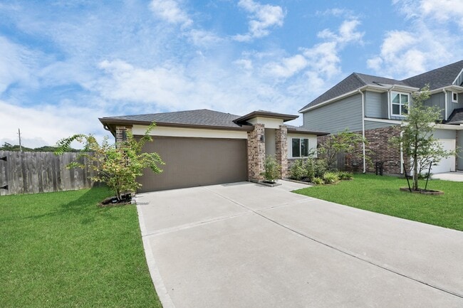 Building Photo - 4911 Pne Hvn Ln