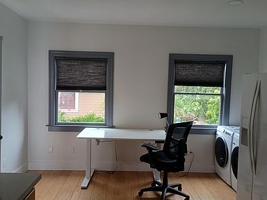 Building Photo - 3351 Morcom Ave