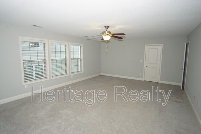 Building Photo - 2050 Gusty Wind Ln