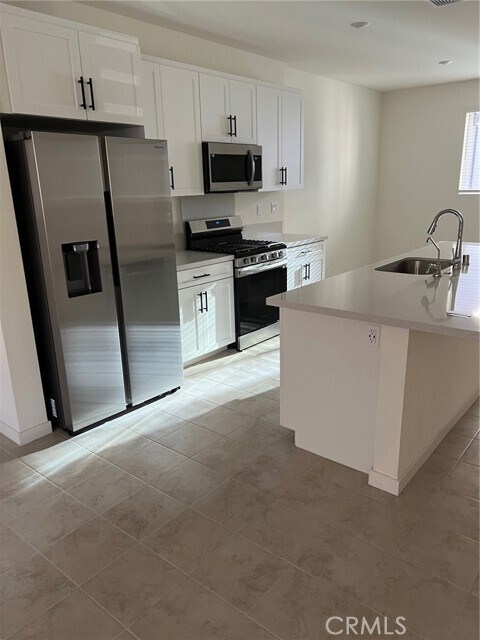 Building Photo - 32007 P.º Deriva