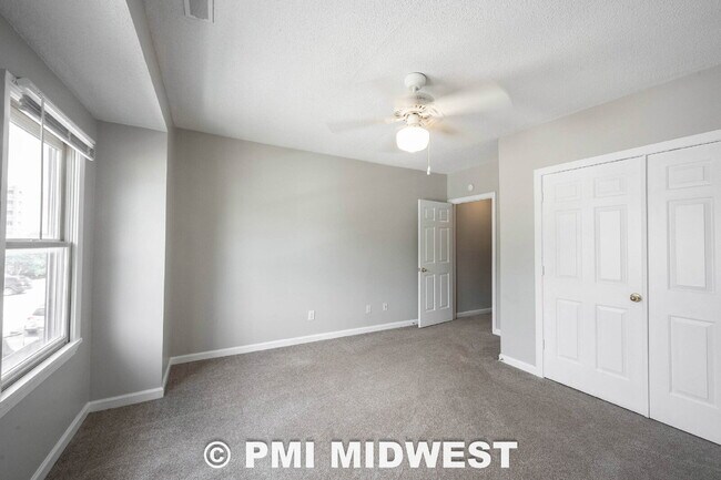Building Photo - "Charming Urban Duplex Retreat: Cozy 2-Bedroom, 1.5-Bath Oasis in Vibrant Indianapolis!"