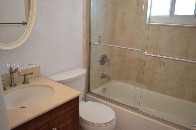 Building Photo - 3221 SW 93rd Pl