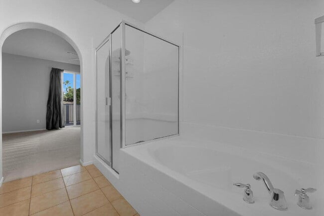 Building Photo - 1423 Caminito Garibay