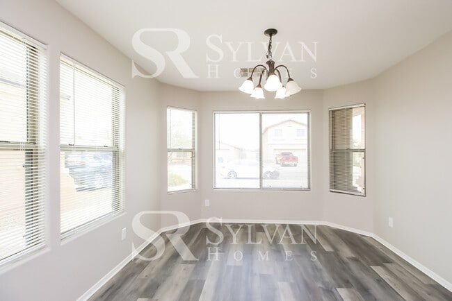 Building Photo - Come tour this beautiful 3BR, 2BA home today!