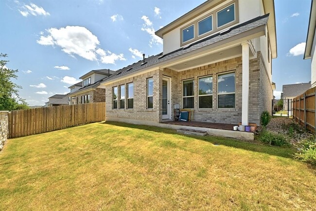 Building Photo - 2702 Sebring Cir