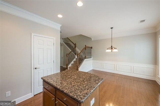 Building Photo - 2315 Limehurst Dr