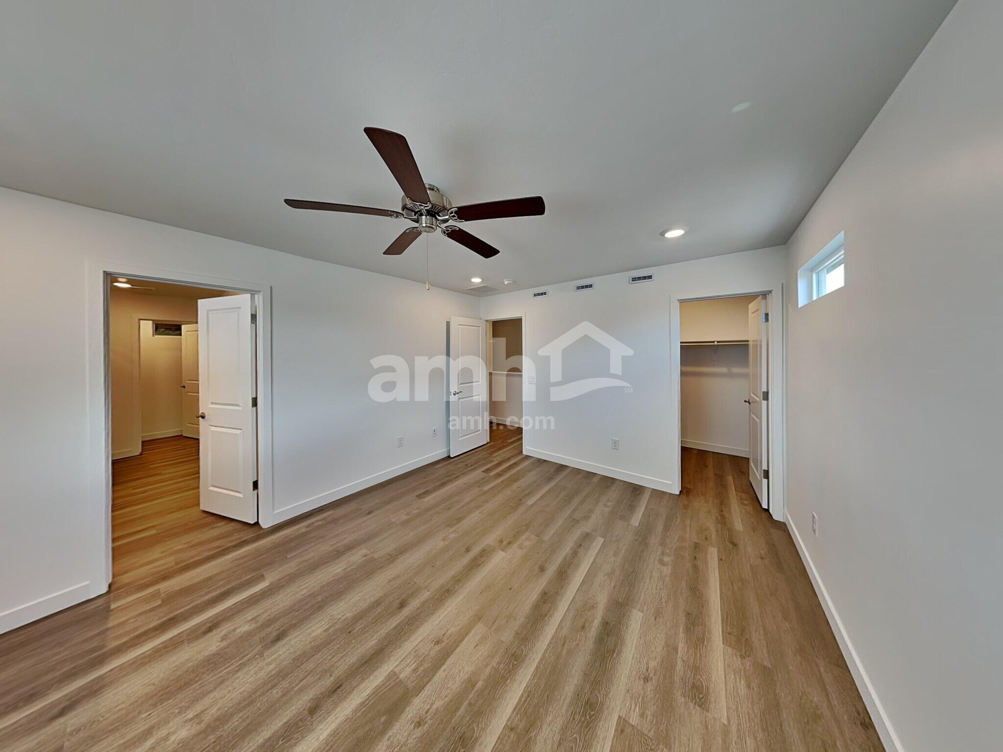 Building Photo - 9678 N Rancho Lozano