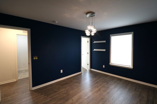 Building Photo - 4515 Wedge Dr
