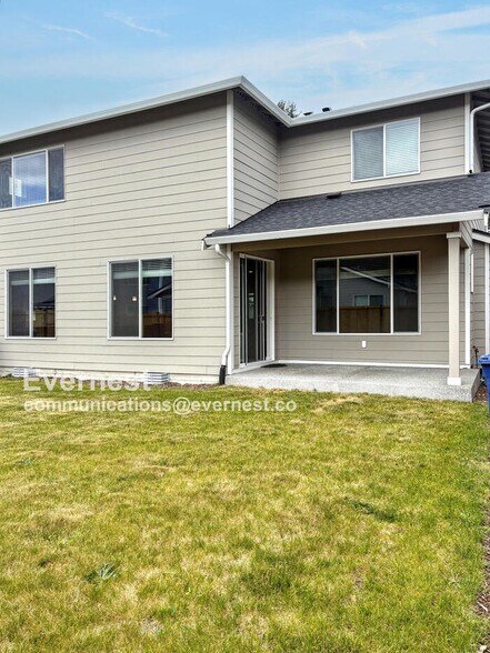 Building Photo - 18020 133rd Ave E