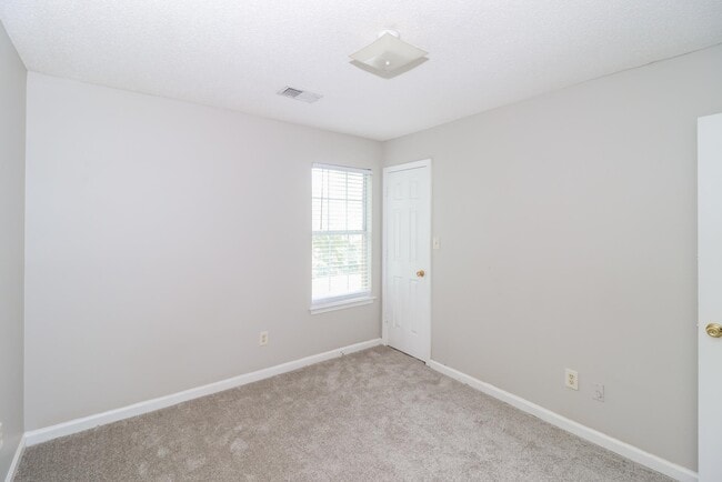 Building Photo - 7095 Presmond Rd