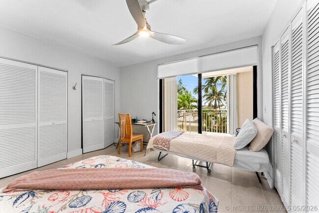 Building Photo - 2155 S Ocean Blvd