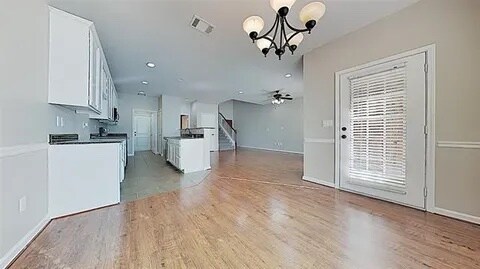 Building Photo - 118 Barrington Ln