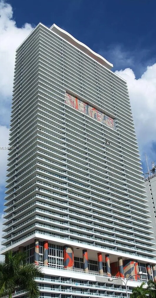 Building Photo - 50 Biscayne Blvd