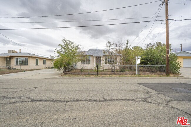 Building Photo - 38020 12th St E