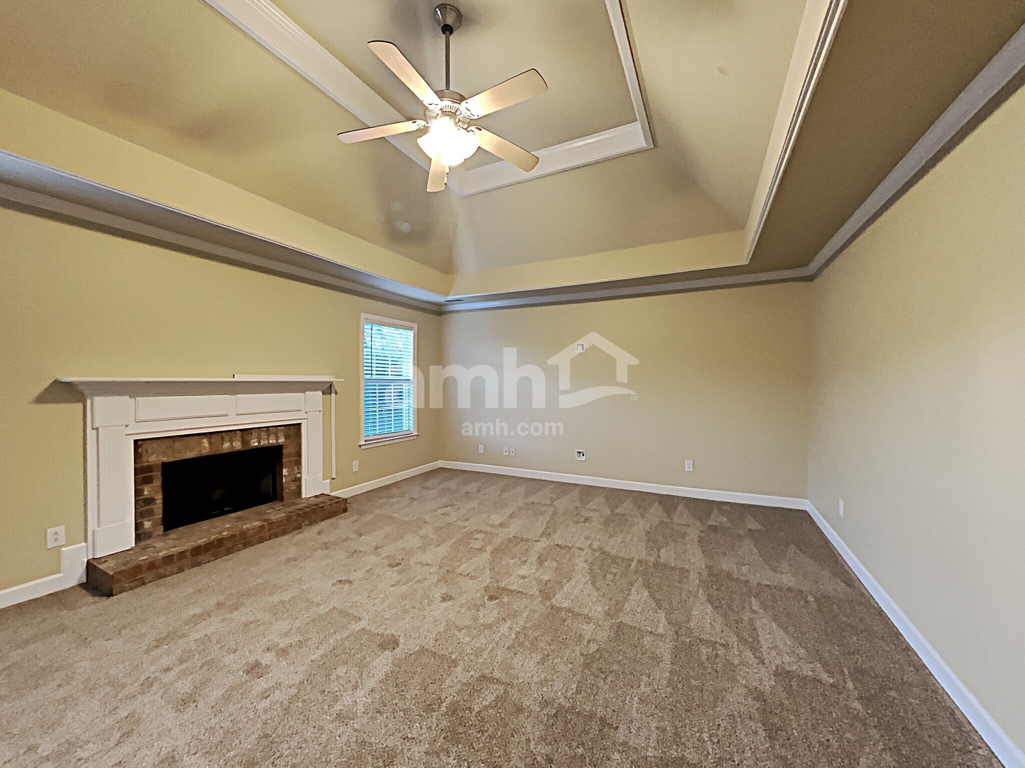 Building Photo - 2091 Lequire Ln