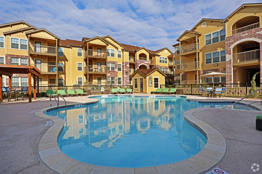 Primary Photo - Tuscany Ranch Apartments