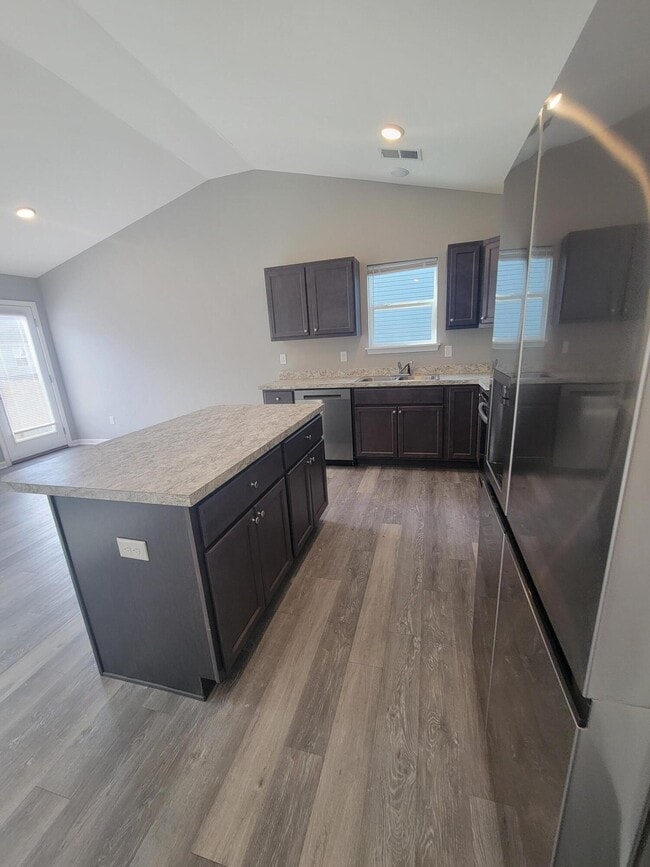 Building Photo - 132 Landry Ln