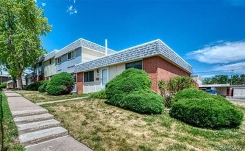 Building Photo - 1039 Milky Way