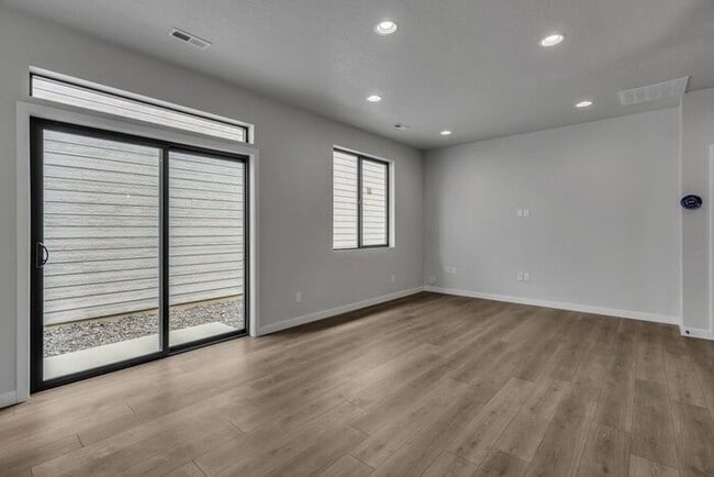 Building Photo - Effortless Elegance: Discover Your Ideal 2 Bedroom, 2 Bath Sanctuary