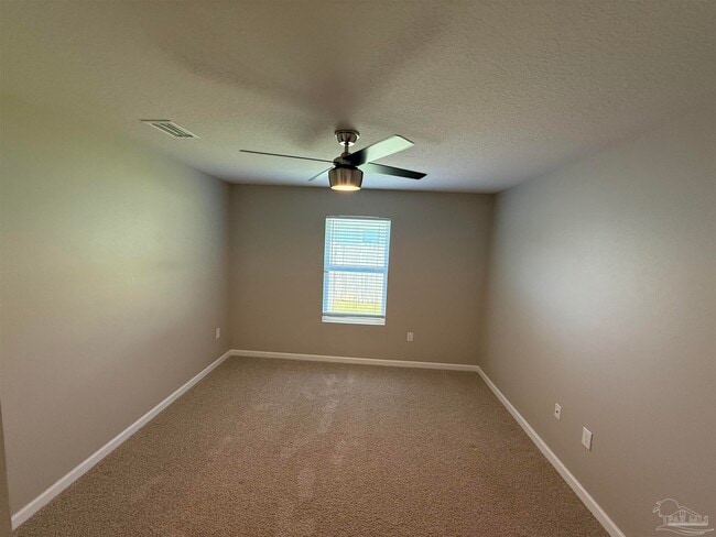 Building Photo - 4041 Whitetail Ln